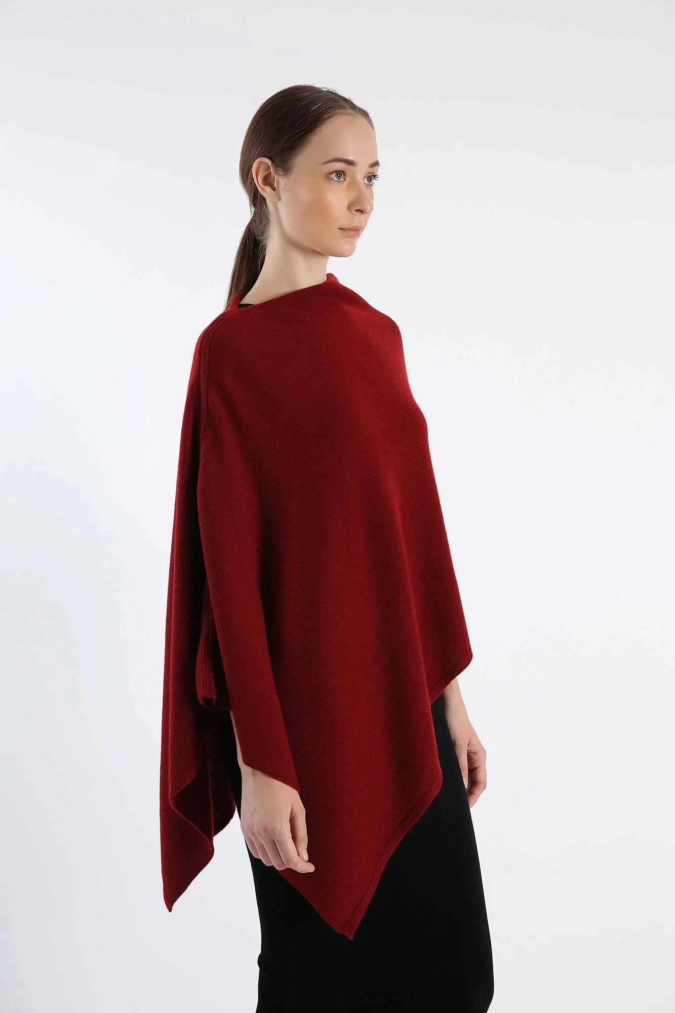 Boat Neck Red Hand-Knitted Cashmere Poncho