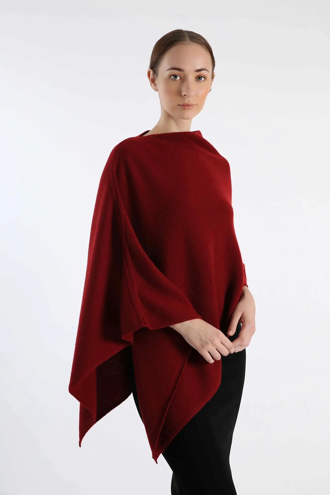 Boat Neck Red Hand-Knitted Cashmere Poncho