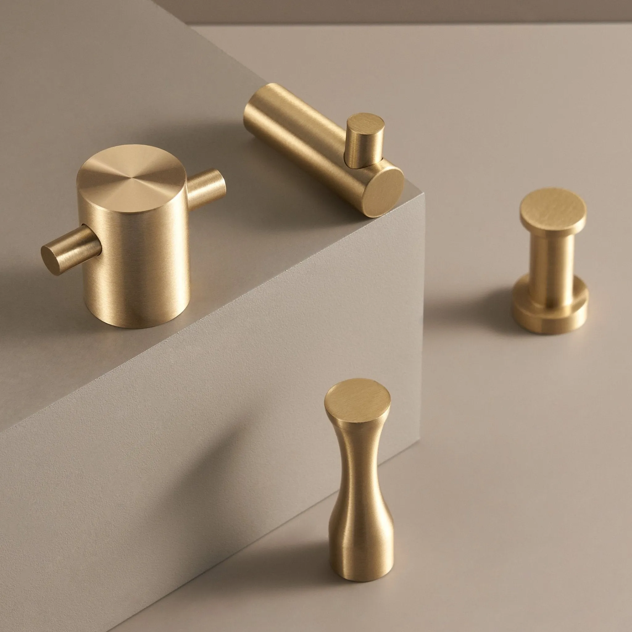 MODULA Brass Wall Hooks