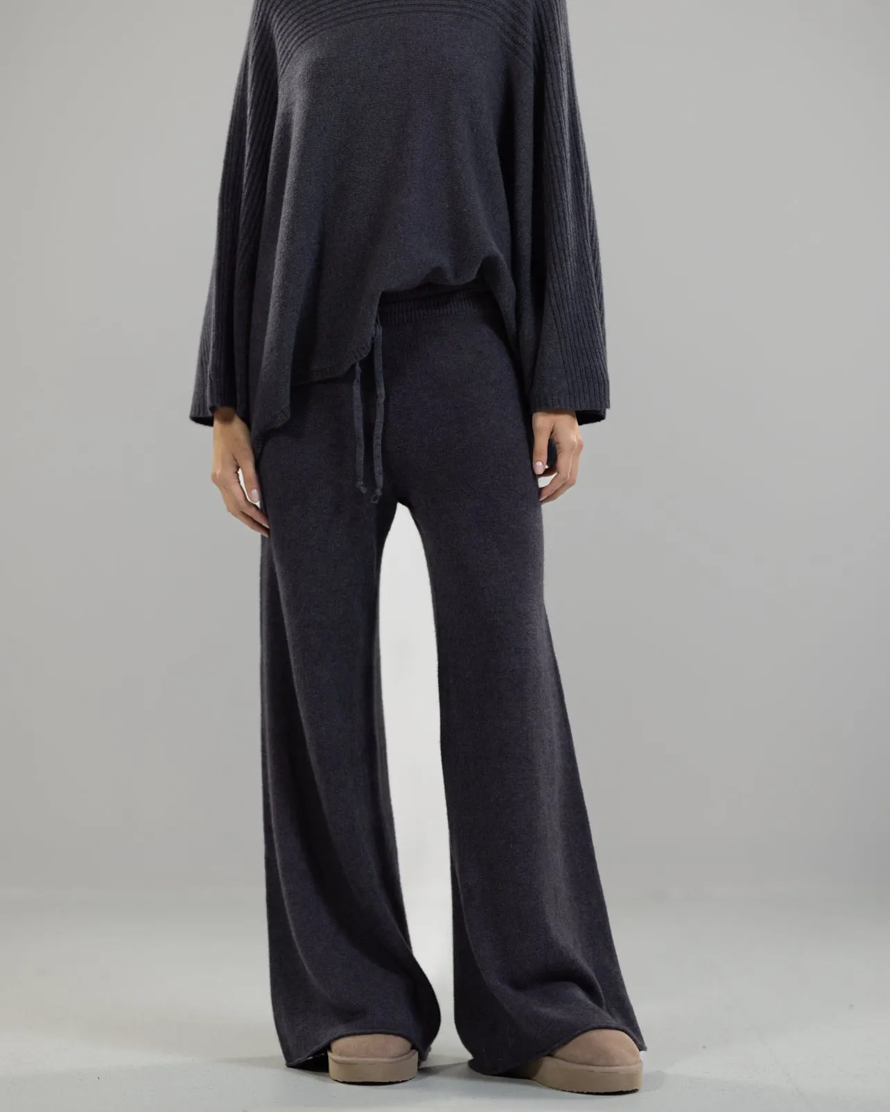 Relaxed Pants | Charcoal