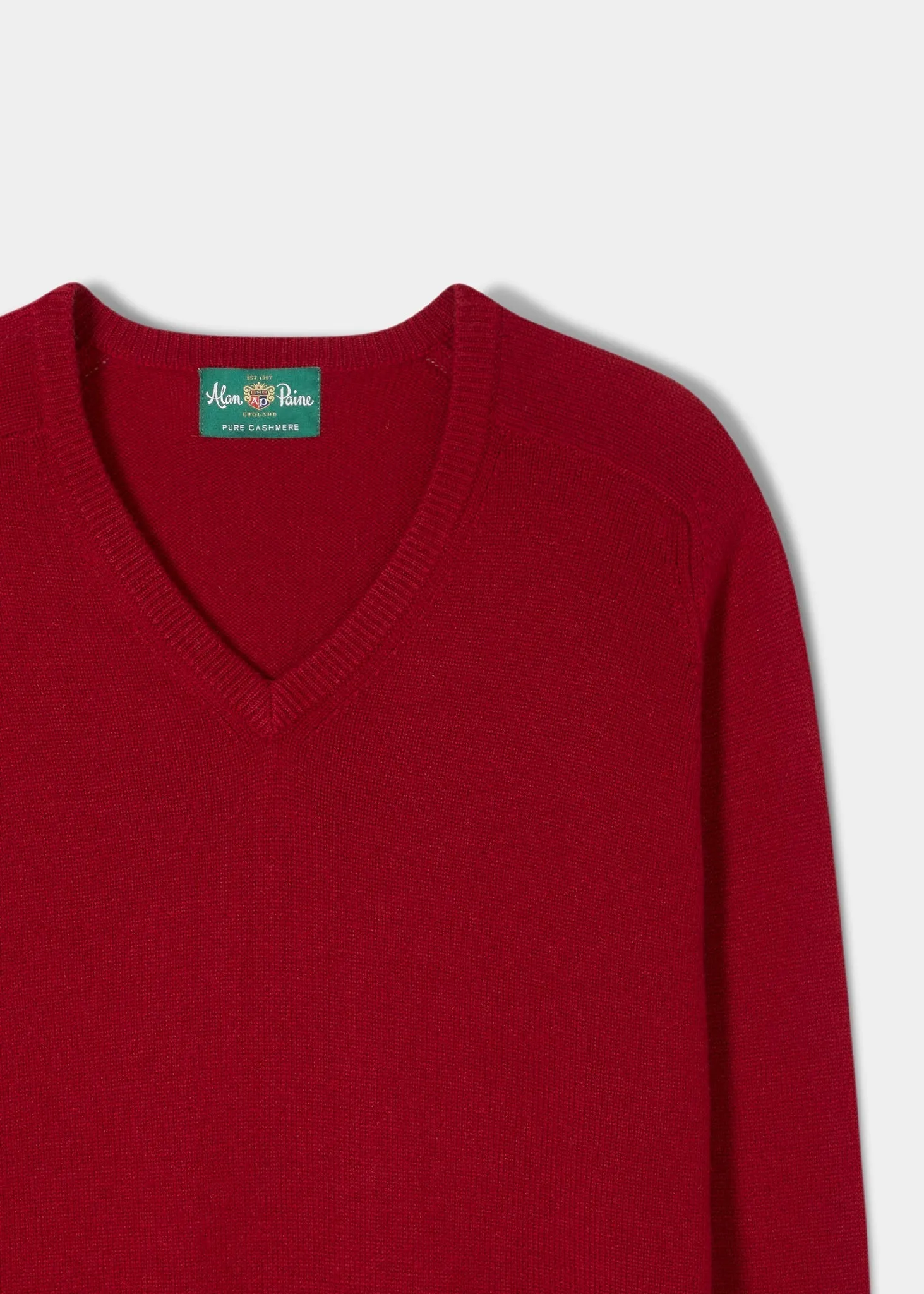 Selkirk Cashmere Jumper in Ruby - Classic Fit