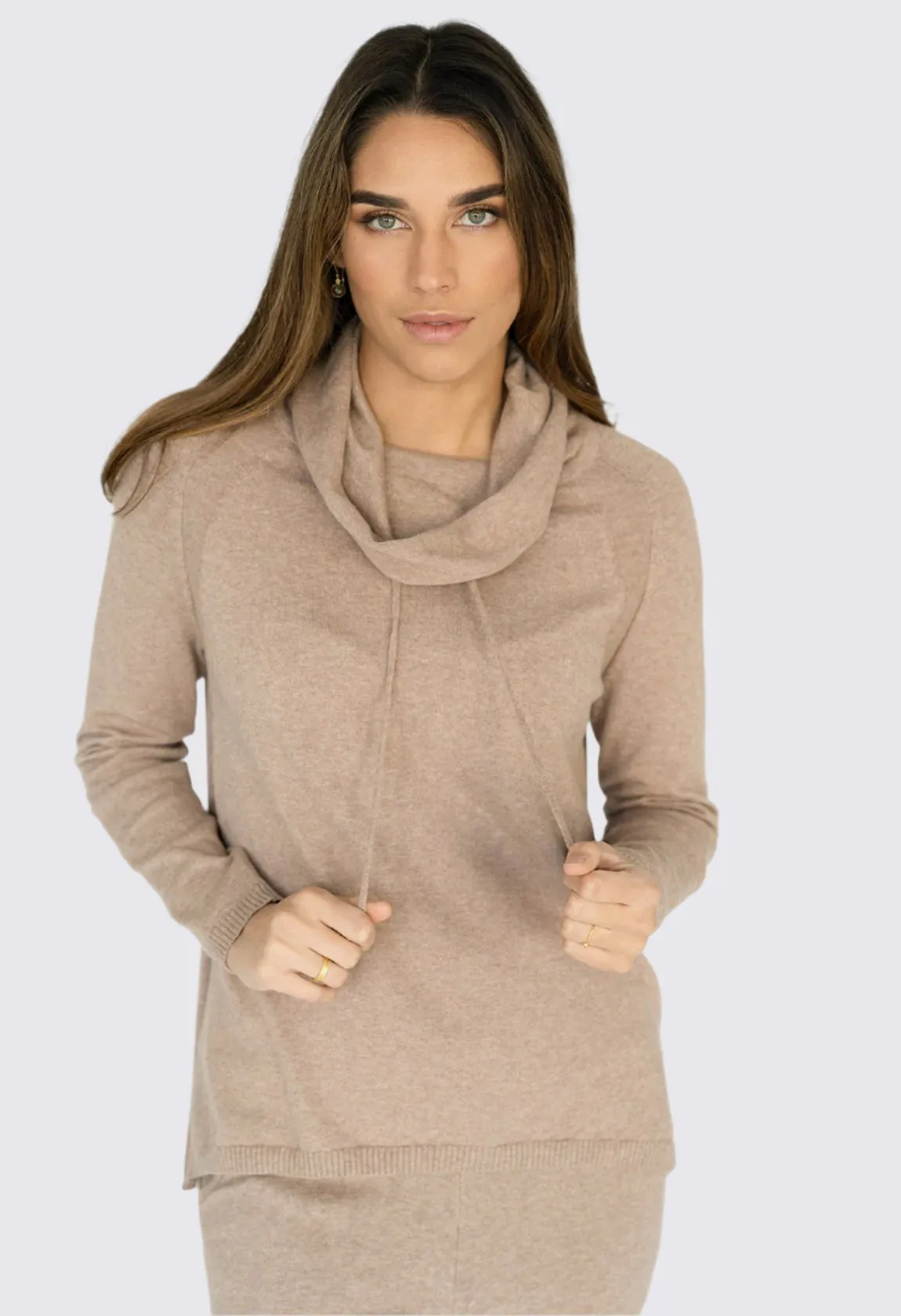 Sunday Sweater in Hazelnut