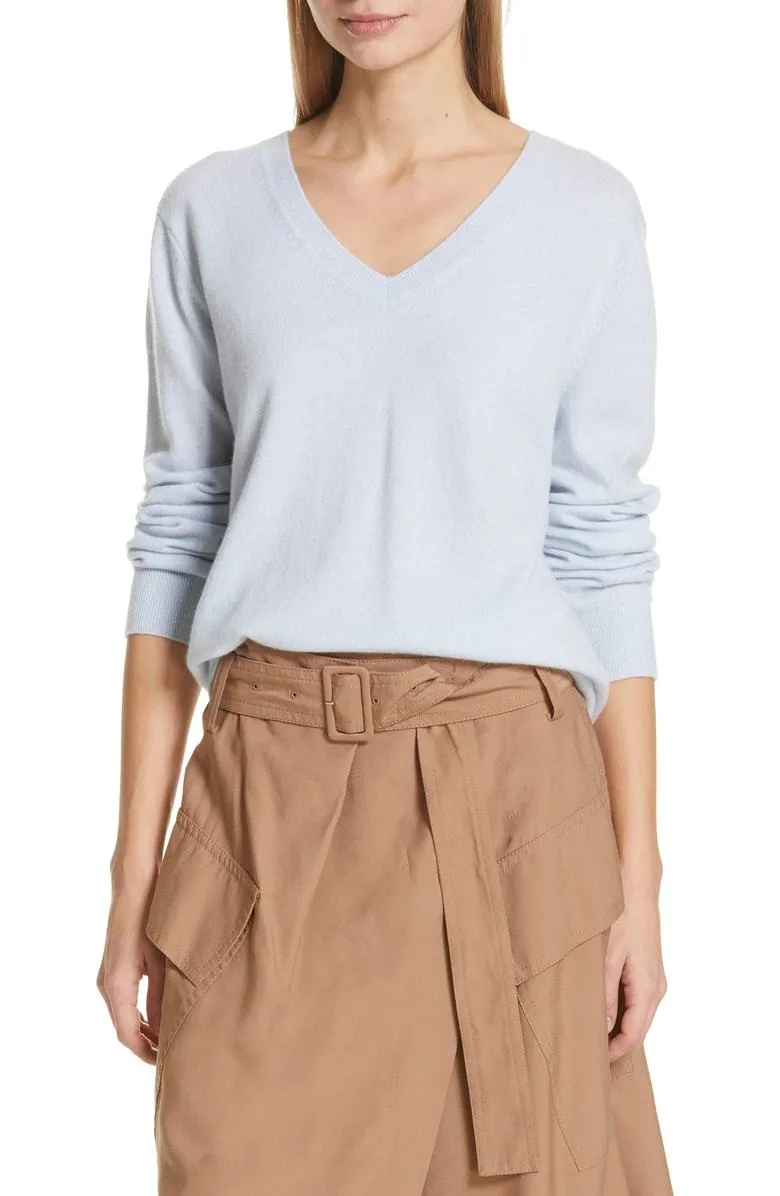 VINCE - Weekend V-Neck Cashmere Sweater in Glacier