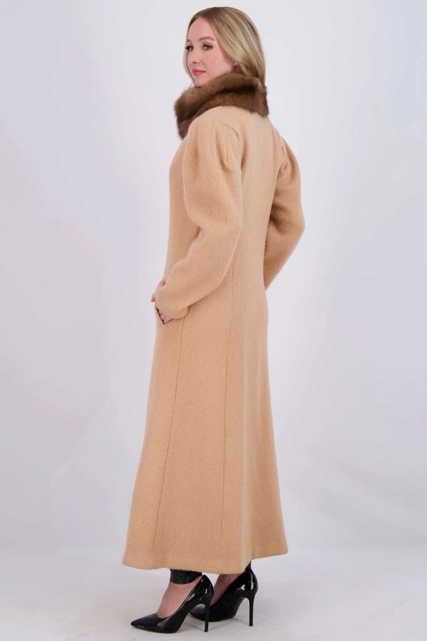 WOOL COAT WITH SABLE COLLAR